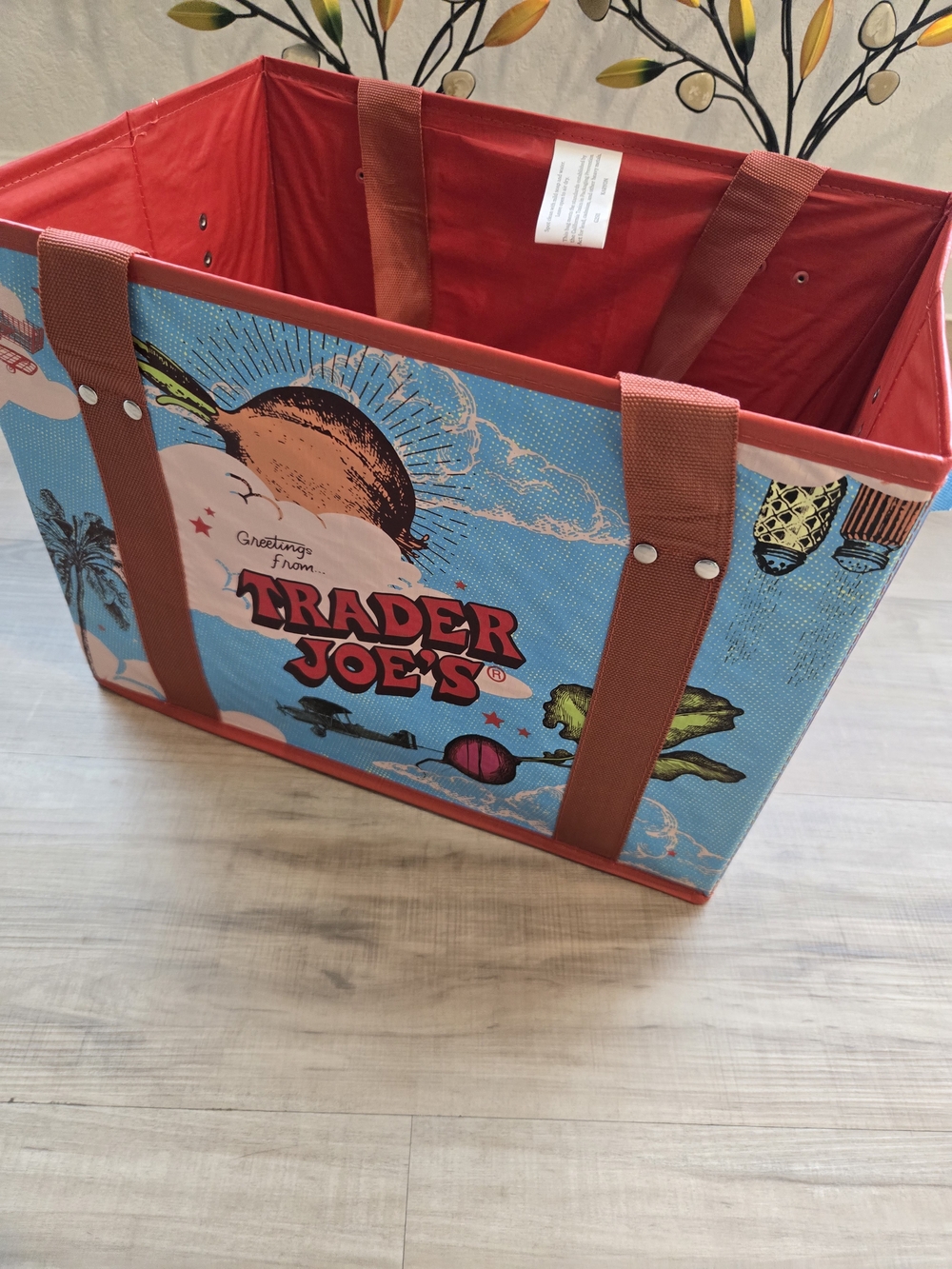 Trader Joe's Stand-Up Collapsible Grocery Tote in Red & Blue NWT - Picture 2 of 8